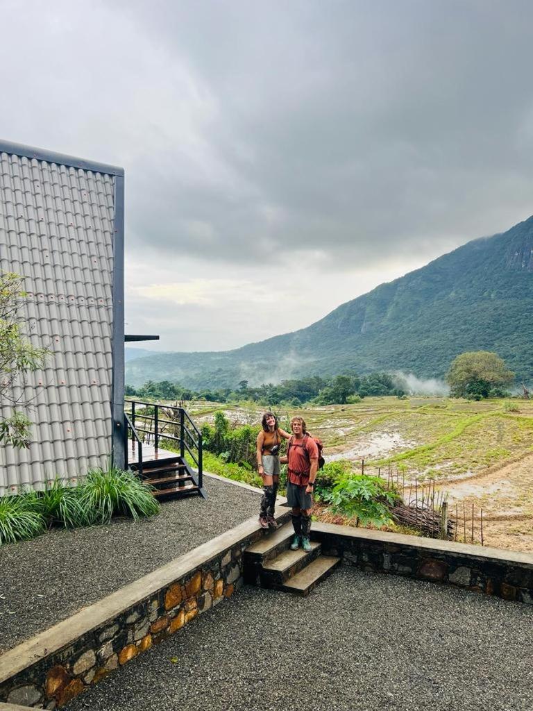 A Frame Riverston Matale Luaran gambar